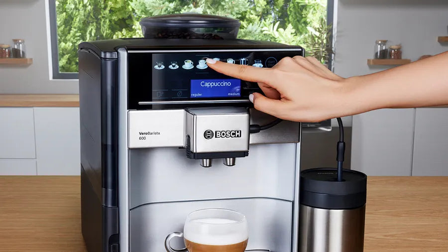 Bosch, Fully automatic coffee machine Vero Barista 600 Silver, Removable water tank TIS65621RW