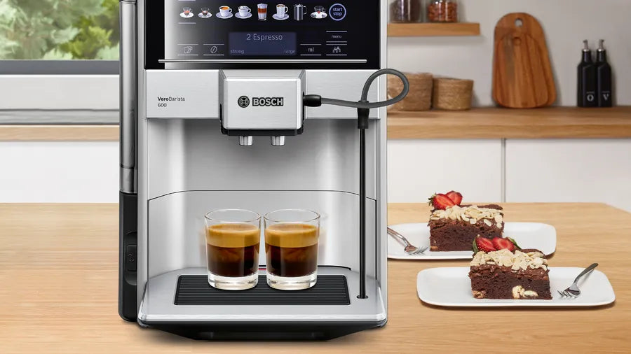 Bosch, Fully automatic coffee machine Vero Barista 600 Silver, Removable water tank TIS65621RW